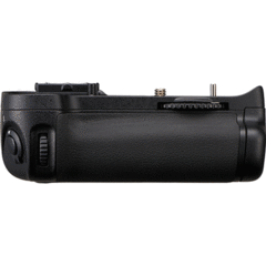 Nikon MB-D11 Multi-Power Battery Pack for D7000