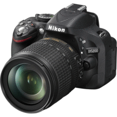 Nikon D5200 with 18-105mm Kit