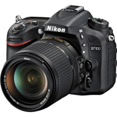 Nikon D7100 with 18-140mm VR DX Kit
