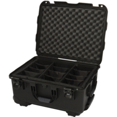Nanuk 950 Protective Rolling Case with Foam Dividers (Black)